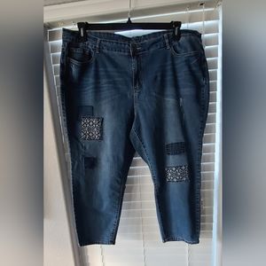 Avenue crop jeans size 24A